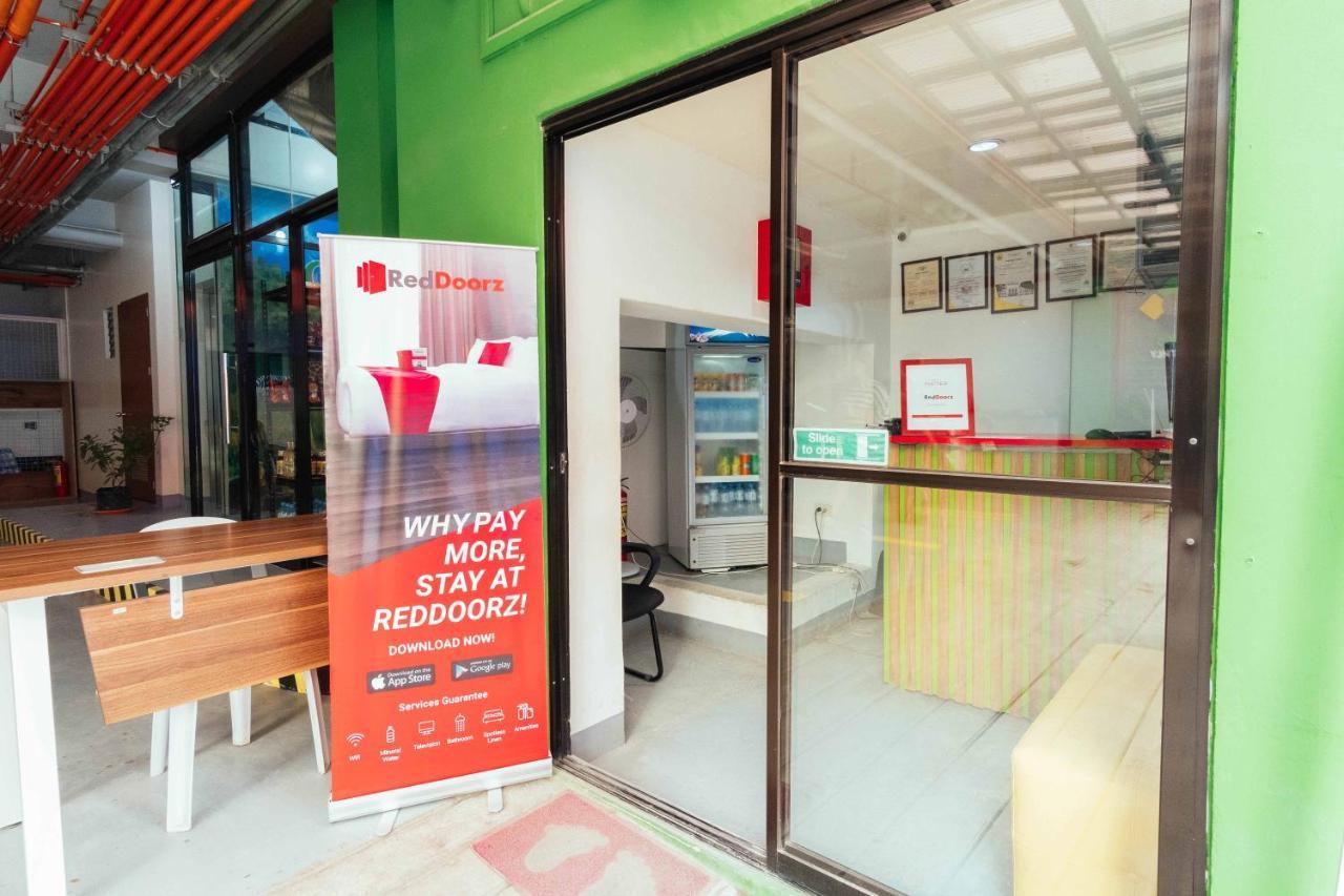 Reddoorz Plus @ It Park Cebu Zewnętrze zdjęcie